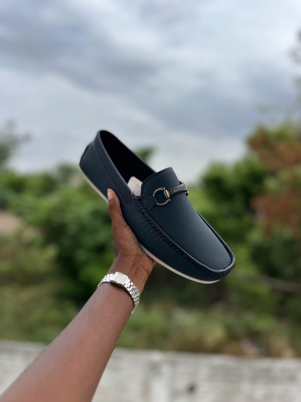 1001-SHOE